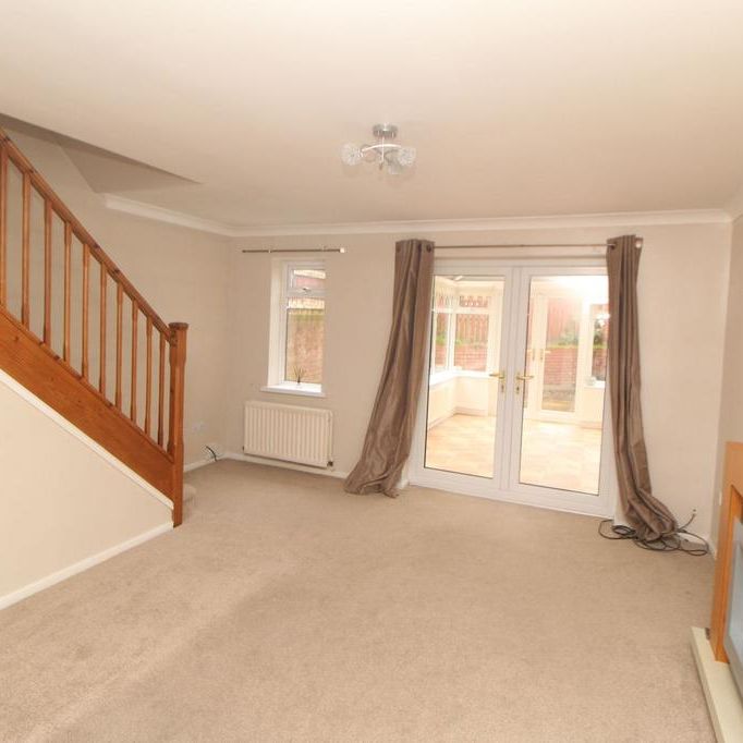 2 bedroom terraced house to rent - Photo 1
