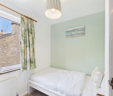 3 bedroom terraced house to rent - Photo 5