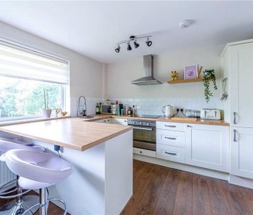 2 bedroom flat to rent - Photo 6