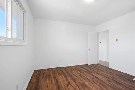 For Lease - 66 Willow Road Unit# 6, Guelph, Ontario - Photo 3