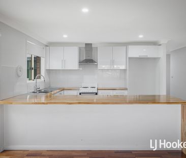 13 Pagoda Crescent, Quakers Hill NSW 2763 - House For Rent | Domain - Photo 1