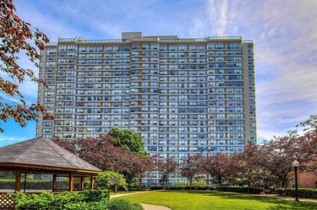 For Lease - 55 Elm Drive Unit# 1003, Mississauga, Ontario - Photo 5