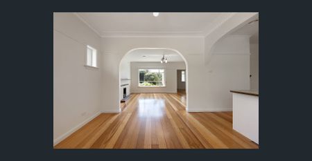 Light and Bright in Prime Location - Photo 3