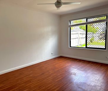 81 Crestwood Drive, Molendinar, Qld 4214 - Photo 6