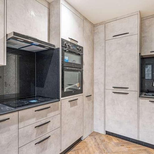 London, SE8 - Photo 1