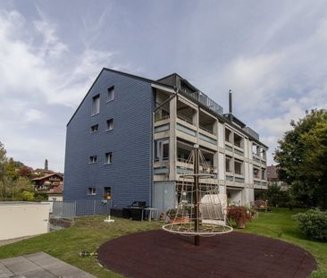 Topmoderne 3.5-Zimmer-Dachwohnung in Niederscherli - Photo 1