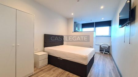 Studio to rent - Photo 2