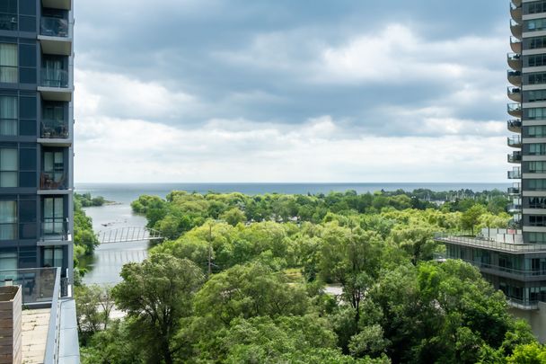 For Lease - 2220 Lake Shore Boulevard Unit# 909, Toronto, Ontario - Photo 1