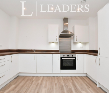 2 bedroom parking to rent - Photo 1