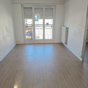 Location Appartement à LE PEAGE DE ROUSSILLON - Photo 1