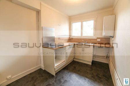 Location Appartement 3 pièces 79m² ROUEN 76100 - Photo 3