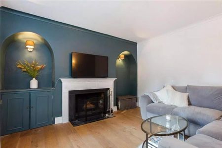 3 bedroom detached house to rent - Photo 2