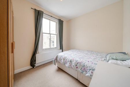 Room in a Shared Flat, Tunstall Road, SW9 - Photo 3