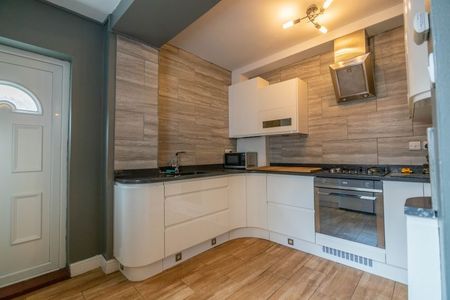 5 bedroom house share to rent - Photo 3
