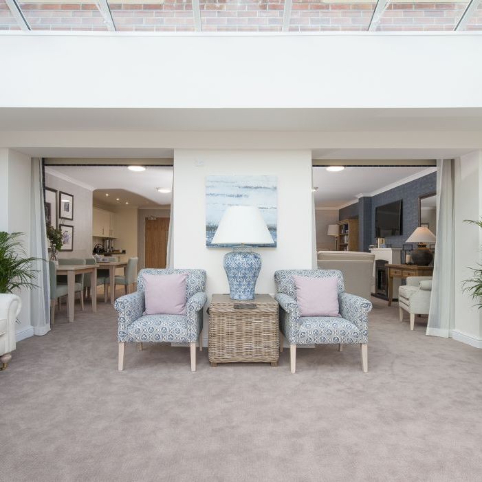 TO RENT - Birch Court, 44 Sway Road, Morriston, Swansea, West Glamorgan, SA6 6HU - Photo 1