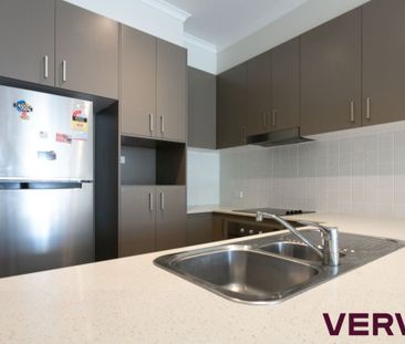 BEAUTIFUL ONE BEDROOM APARTMENT - Photo 1