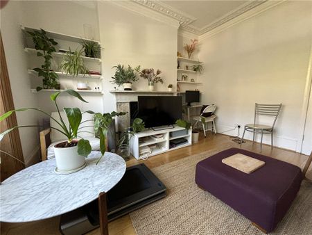 Coningham Road, Shepherds Bush, W12 8BH - Photo 2