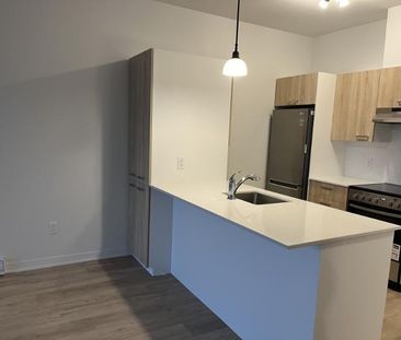 3 1/2 - Sainte-Julie - 1 832 $/mois - Photo 1