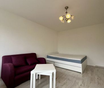 Pronájem bytu 1+1 30 m² - Photo 1