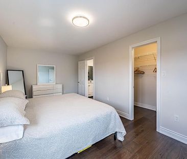 For Lease - 2 Grace Crescent, Barrie, Ontario - Photo 2