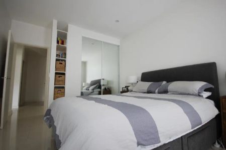 “VILLA STYLE APARTMENT WITH COURTYARD!!!” - Photo 5