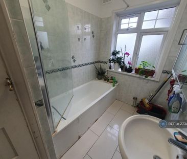 2 bedroom maisonette to rent - Photo 6