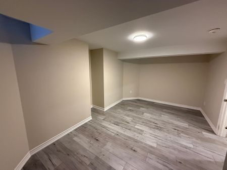 For Lease - 7 Redmond Drive, Ajax, Ontario - Photo 2