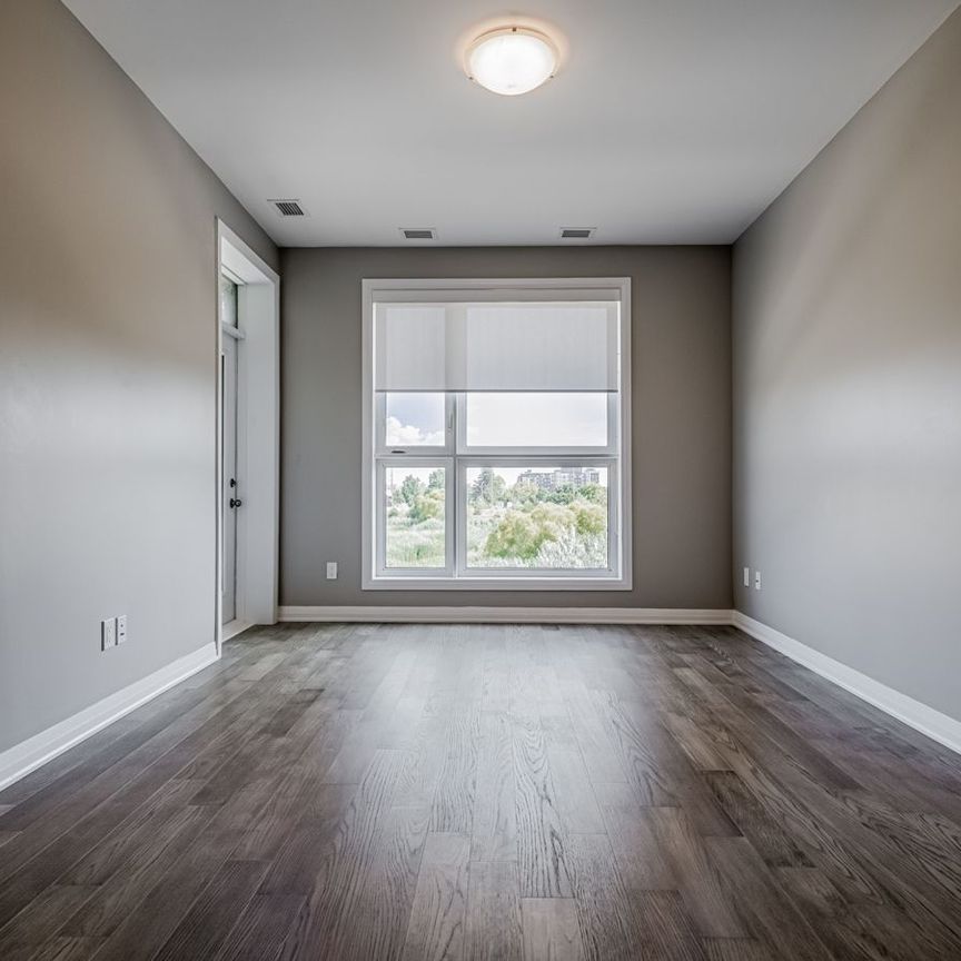 For Lease - 50 Kaitting Trail Unit# 208, Oakville, Ontario - Photo 1