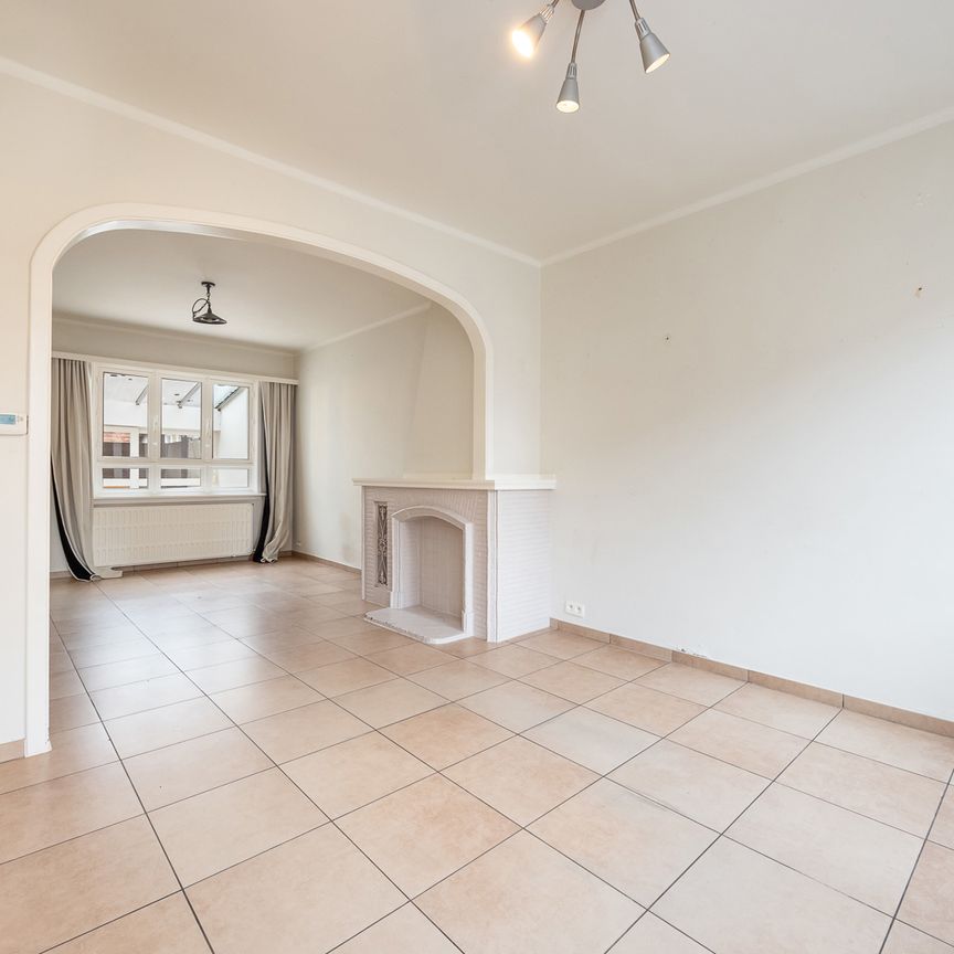 Huurhuis in rustige straat in Borgerhout – Baggenstraat 6 - Photo 1