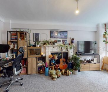 Edgware Road, London, W2 - Photo 1