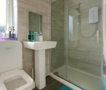 1 bedroom in a house share to rent - Photo 5