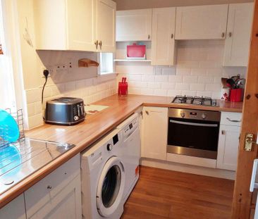 2 bedroom flat to rent - Photo 6