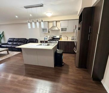 For Lease - 485 Queen Mary Drive, Brampton, Ontario - Photo 6