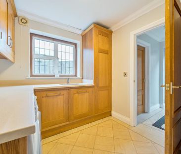 6 bedroom detached house to rent - Photo 6