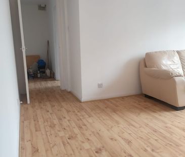 1 Bed Flat, Nightingale Road, N22 - Photo 5