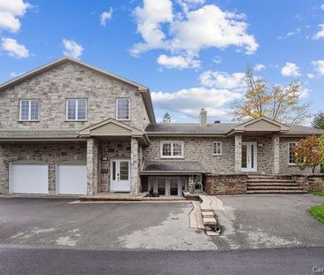 Maison de plain-pied à louer, Laval (Sainte-Dorothée) - Photo 1