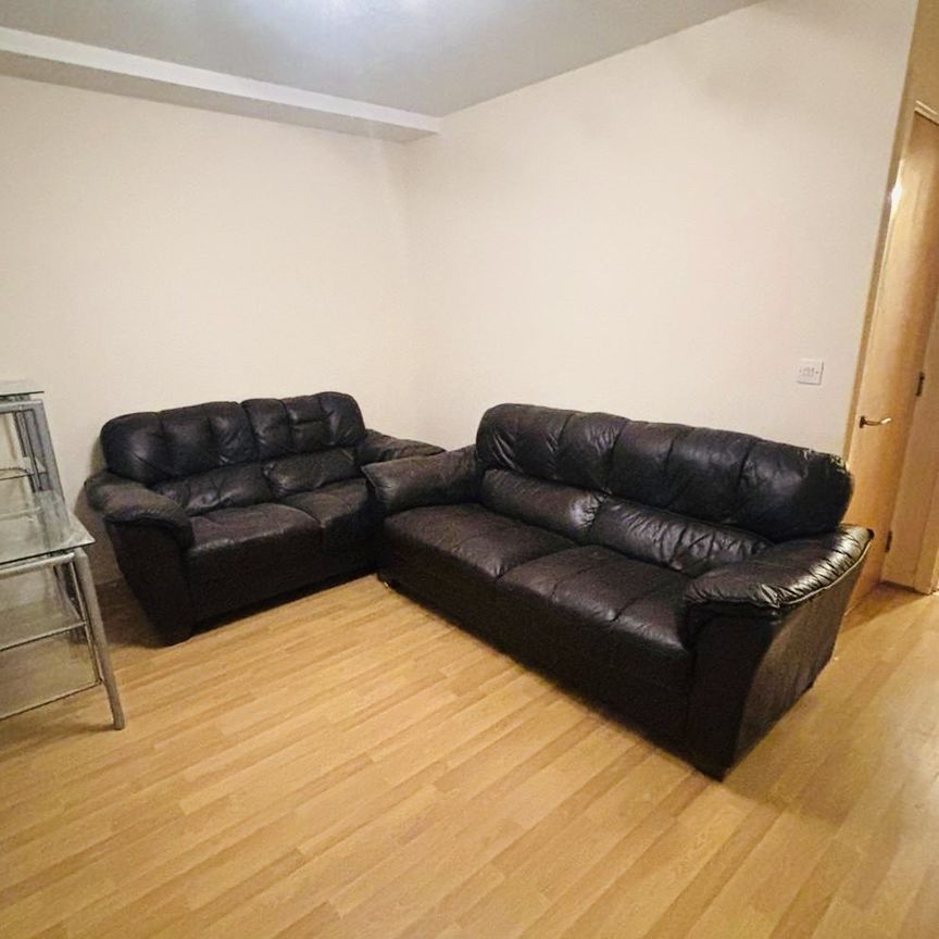 Alexandra Road, Liverpool, L7 - Photo 1