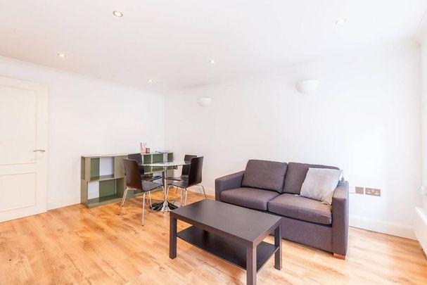1 bedroom flat to rent - Photo 1