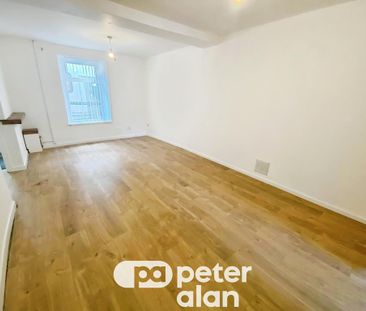 3 bedroom property to rent - Photo 1
