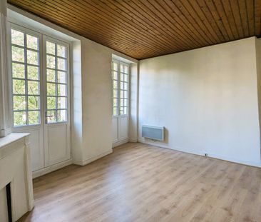 Location Appartement 1 pièce 31m² BORDEAUX 33000 - Photo 2