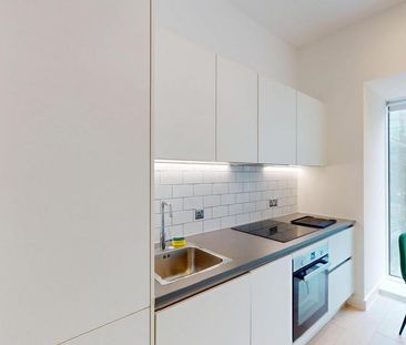 Studio to rent - Photo 5
