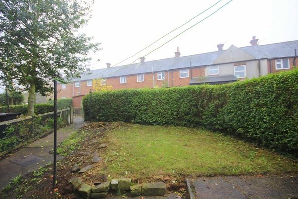 4 bedroom private hall to rent - Photo 1