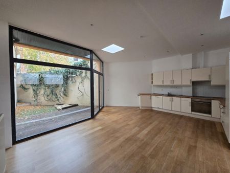 Ruim appartement van 139 m² met tuin - Photo 4