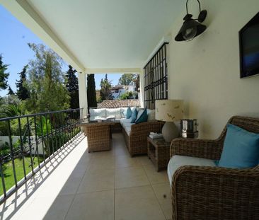 6 bedroom luxury Villa for rent in Nueva Andalucia, Andalusia - Photo 3