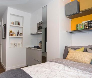 Studio to rent - Photo 6