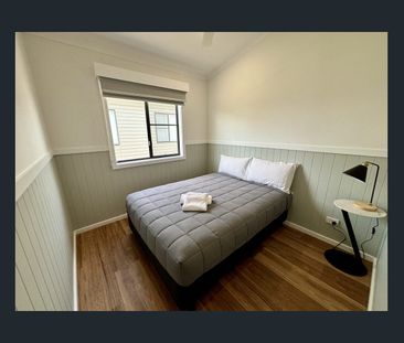 ✨ Modern 2-Bedroom Furnished Cabin for Rent — Utilities Included! ✨ - Photo 2