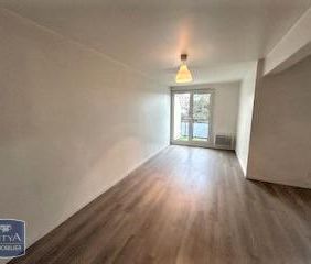 Location Appartement 1 pièce 36m² LILLE 59000 - Photo 3
