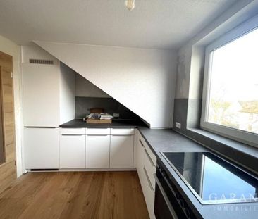 2,5 Zimmer-Dachgeschoss-Wohnung - Photo 1