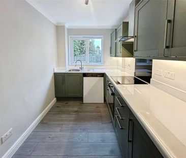 Lowfield Road, Caversham, Reading, Berkshire, RG4 - Photo 3