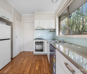 Great 3 Bedroom Home - Photo 6